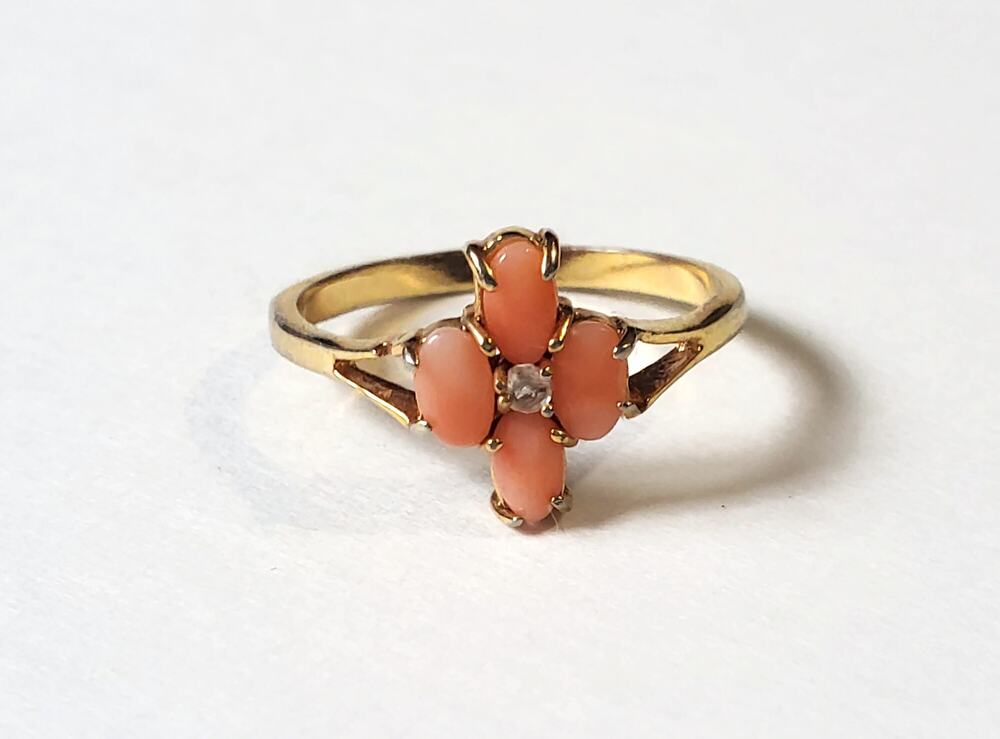 Vintage Pink Coral Gold Plated Ring Size 9
